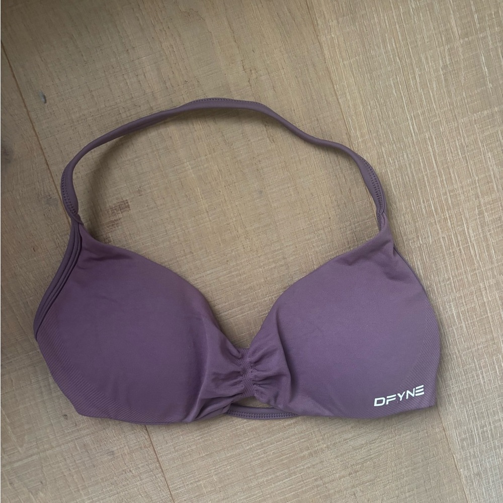 DFYNE impact strappy bra
